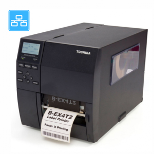 Toshiba B-EX4T2 etikečių spausdintuvas su spausdinimo darbo eiga, rodoma etiketė ir kontrolinis ekranas.